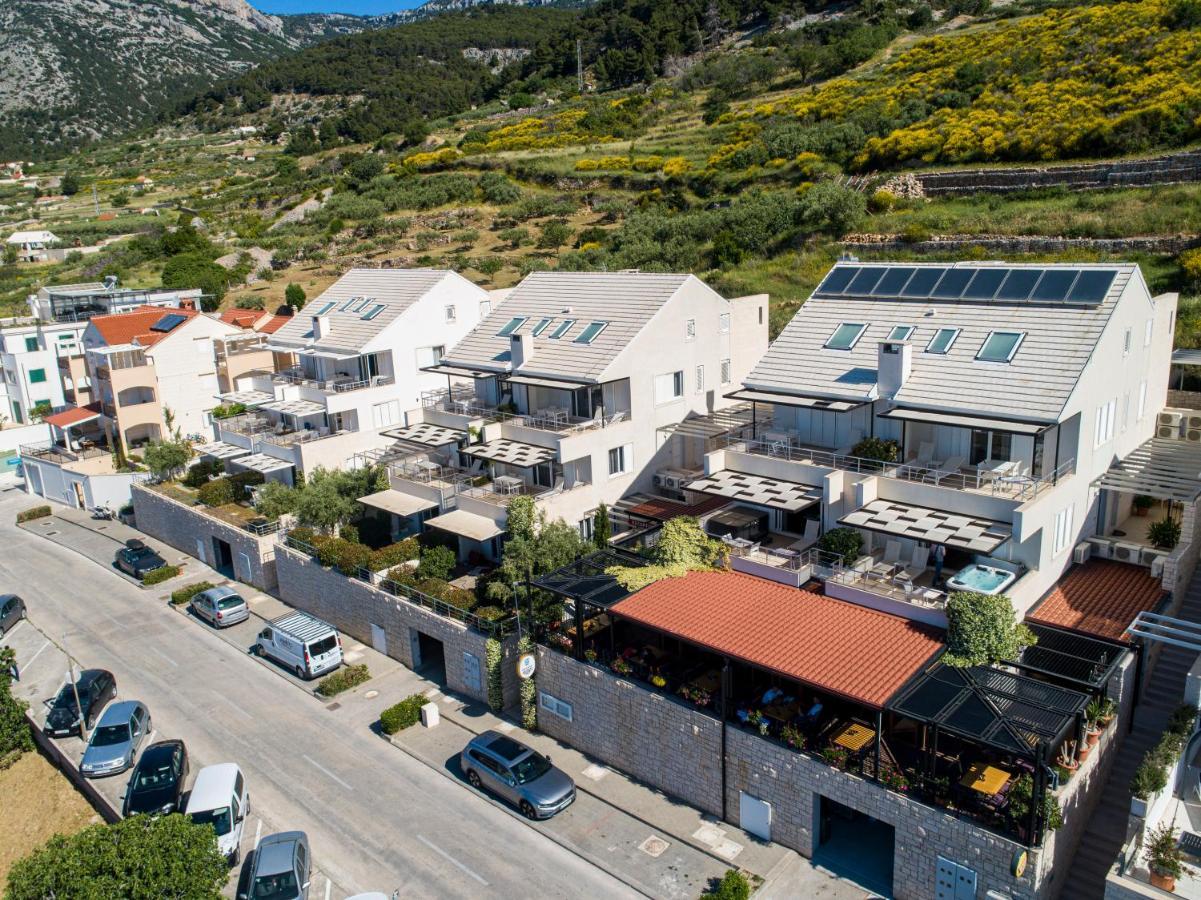 Apartments Villa Azzurra Bol Eksteriør bilde