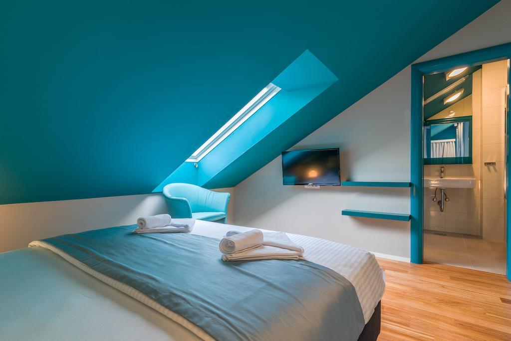 Apartments Villa Azzurra Bol Rom bilde